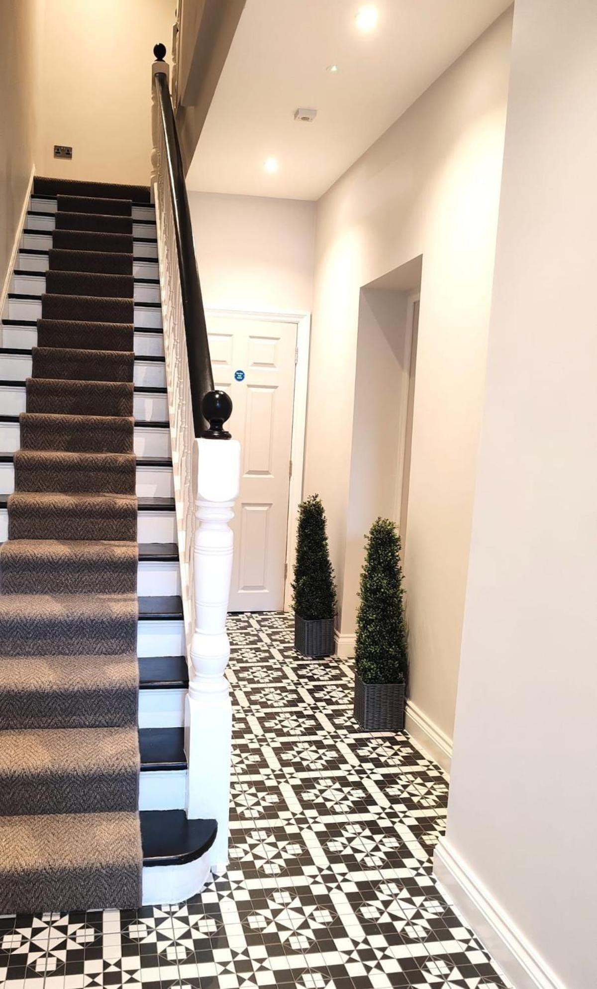 Stunning Modern Apartment Sleeps 4 - 6 Min Walk From Golden Beaches-Free Parking Bournemouth Exterior foto